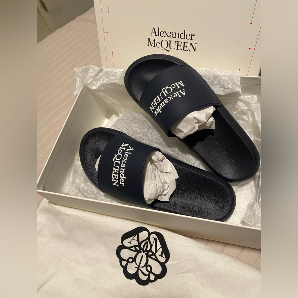 Authentic Alexander Mcqueen Pool Slides - Navy 40 - image 1